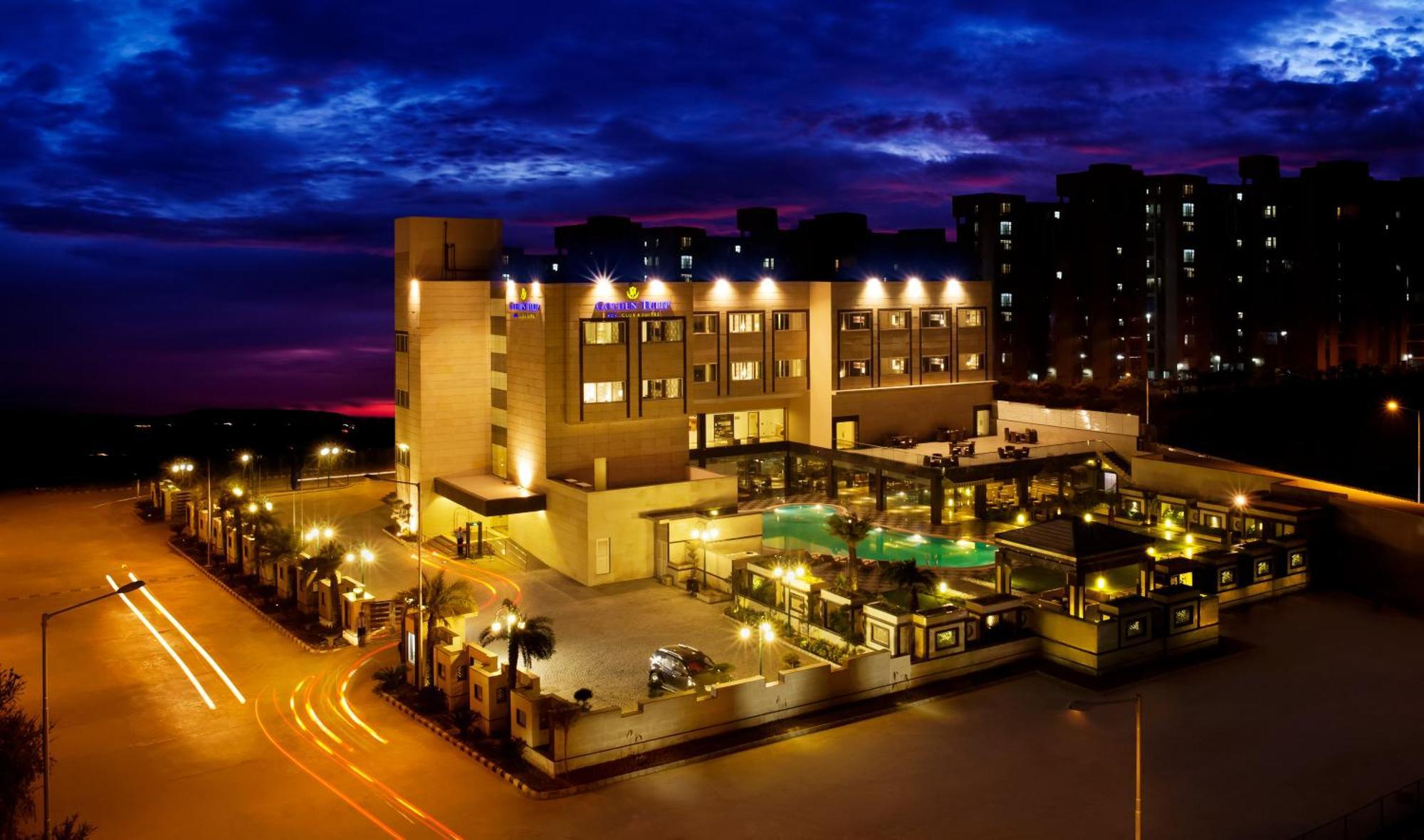 Hotel Golden Tulip Bhiwadi Exteriér fotografie